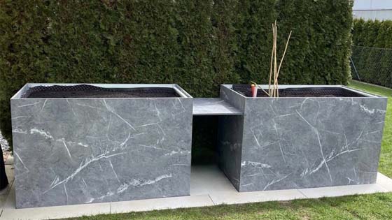 Barbecue covering in Compact Exterior HPL - Compact Form